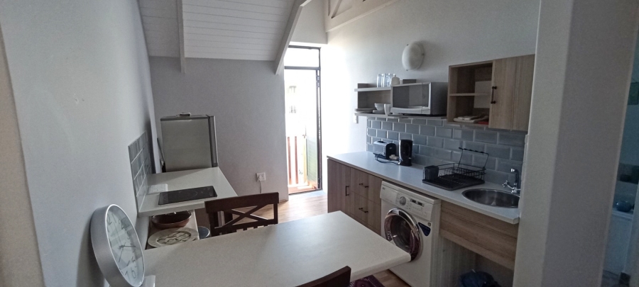 To Let 2 Bedroom Property for Rent in Westcliff Western Cape